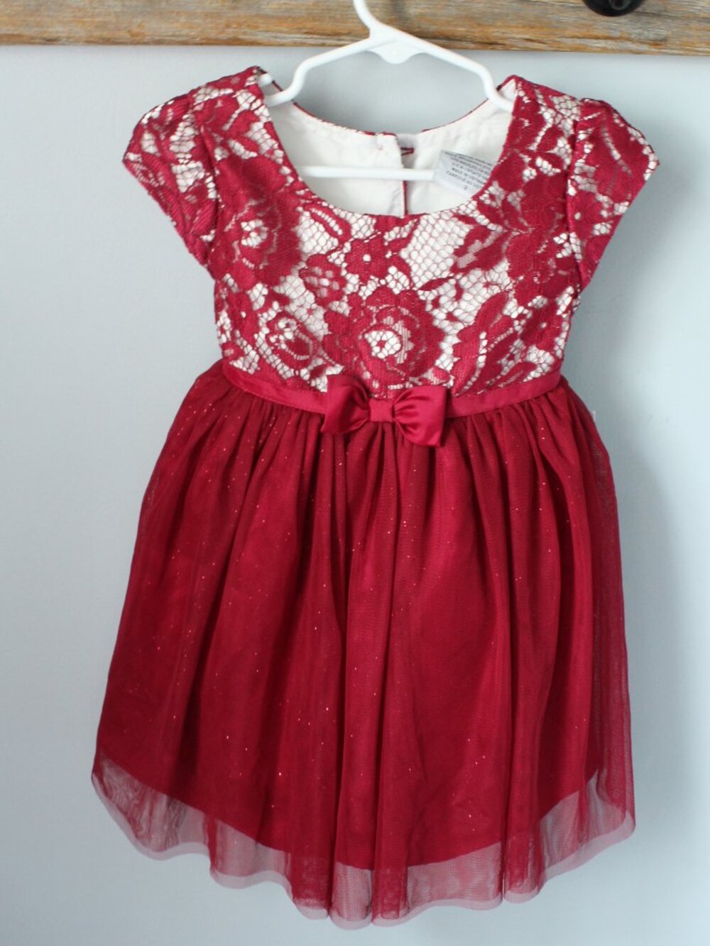 Jona Michelle Size 2 Burgundy Lace Tulle Dress